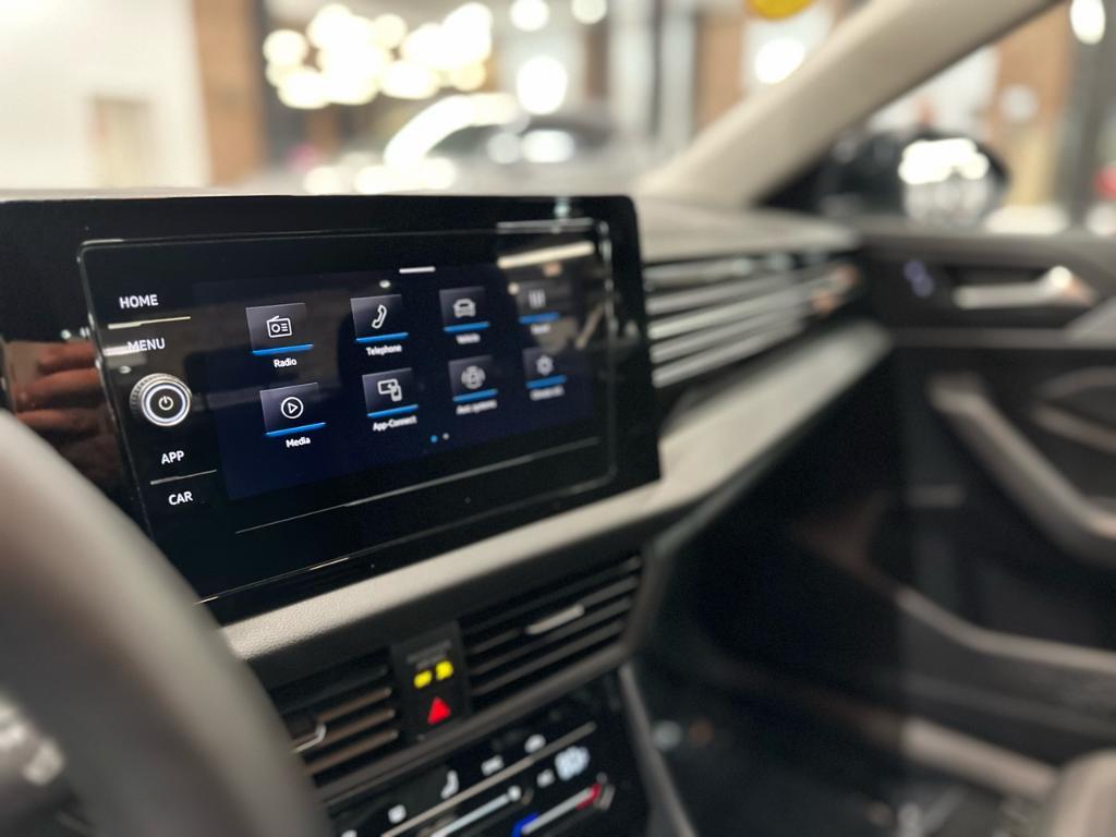 used 2025 Volkswagen Jetta car