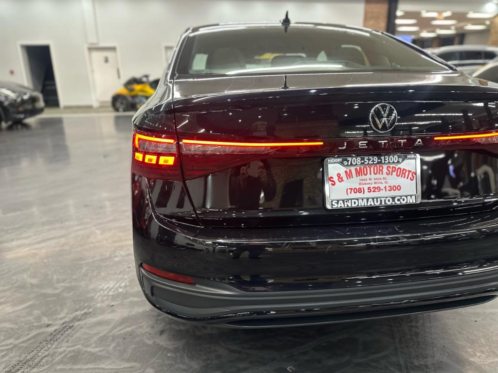 used 2025 Volkswagen Jetta car