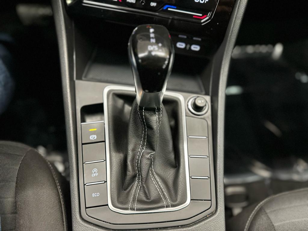 used 2025 Volkswagen Jetta car