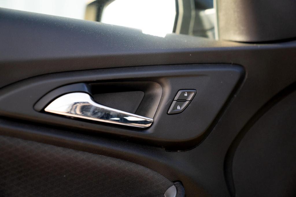 used 2021 Chevrolet Malibu car, priced at $11,495