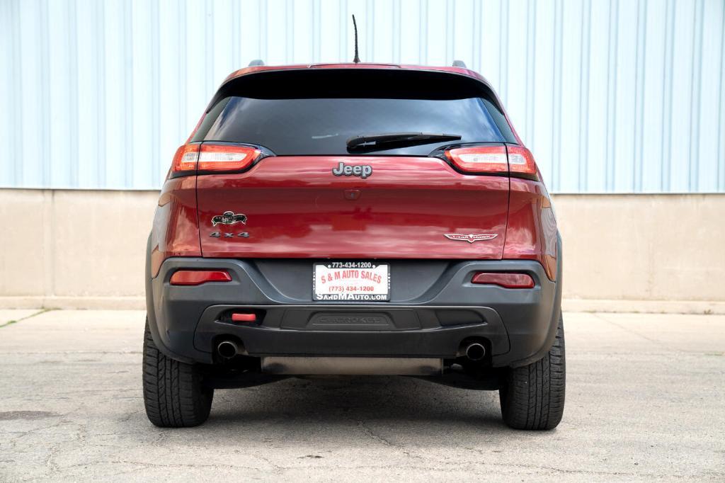 used 2017 Jeep Cherokee car, priced at $10,995