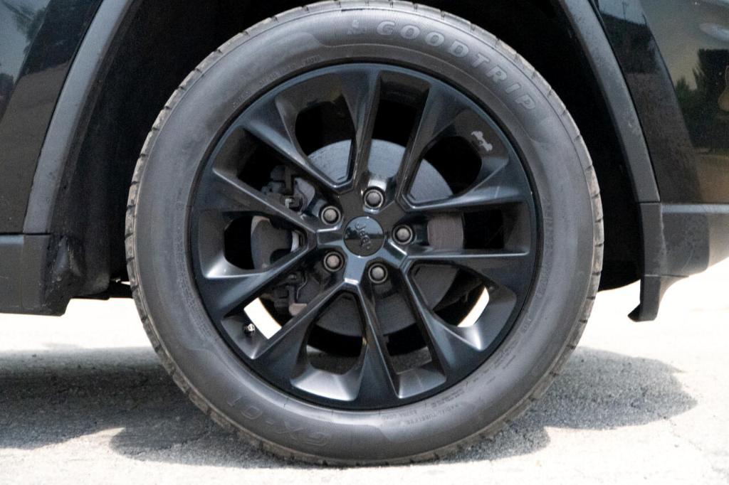 used 2018 Jeep Grand Cherokee car