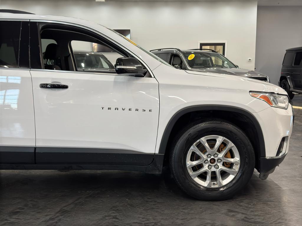 used 2018 Chevrolet Traverse car, priced at $10,988