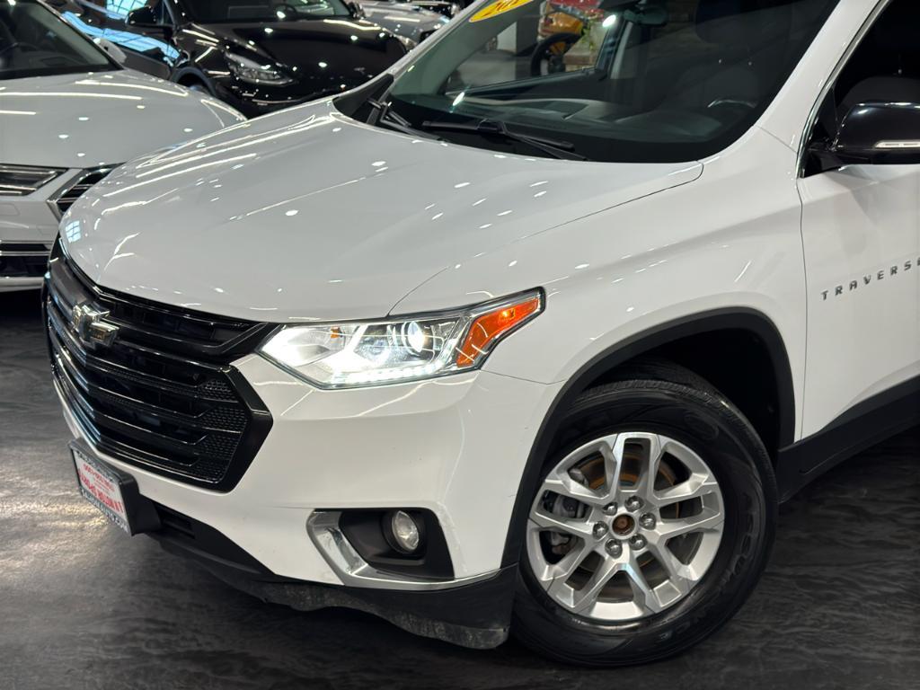 used 2018 Chevrolet Traverse car, priced at $10,988