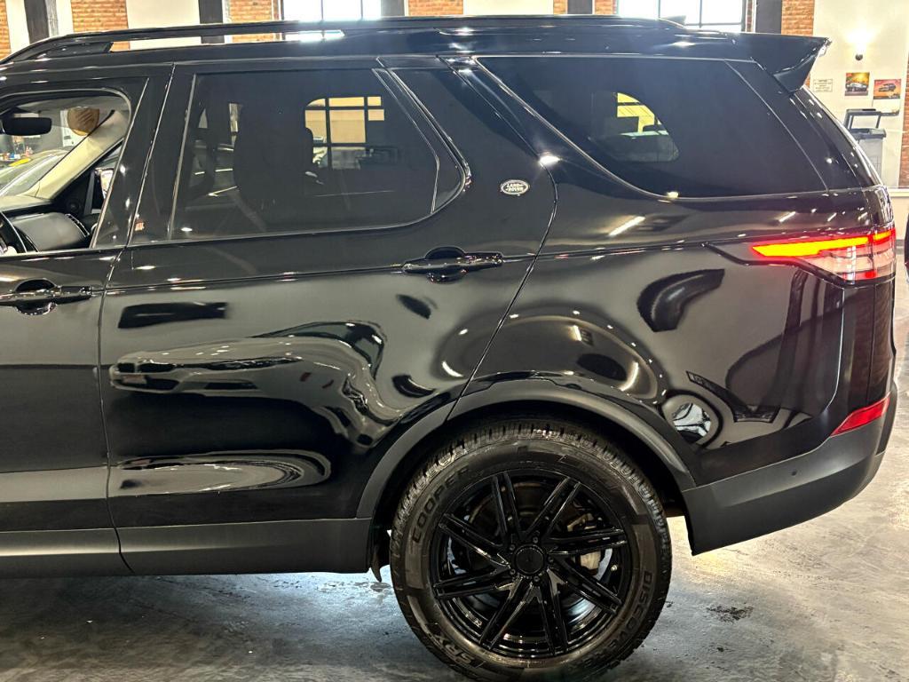 used 2019 Land Rover Discovery car, priced at $15,988