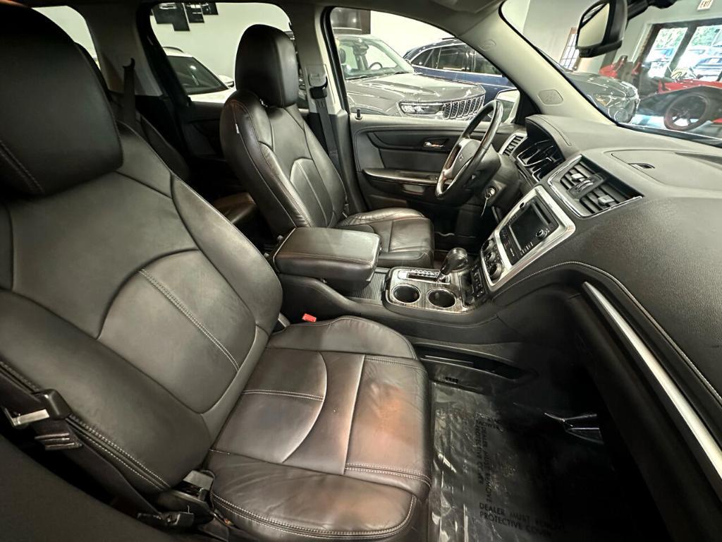used 2015 GMC Acadia car, priced at $7,995