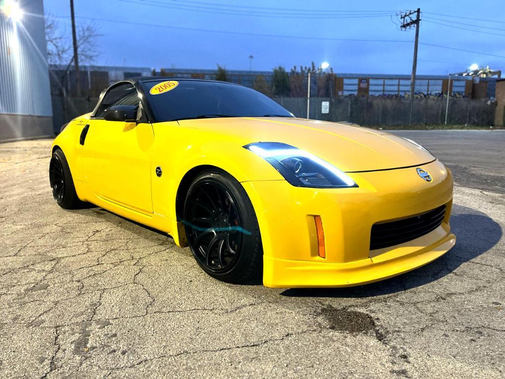 used 2005 Nissan 350Z car, priced at $19,988