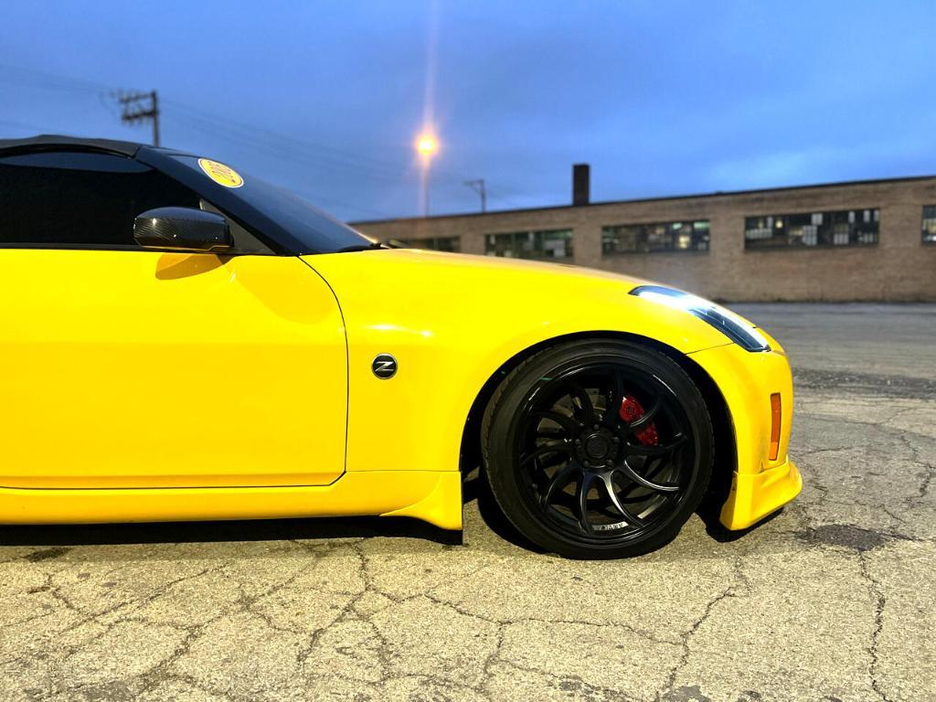 used 2005 Nissan 350Z car, priced at $19,988