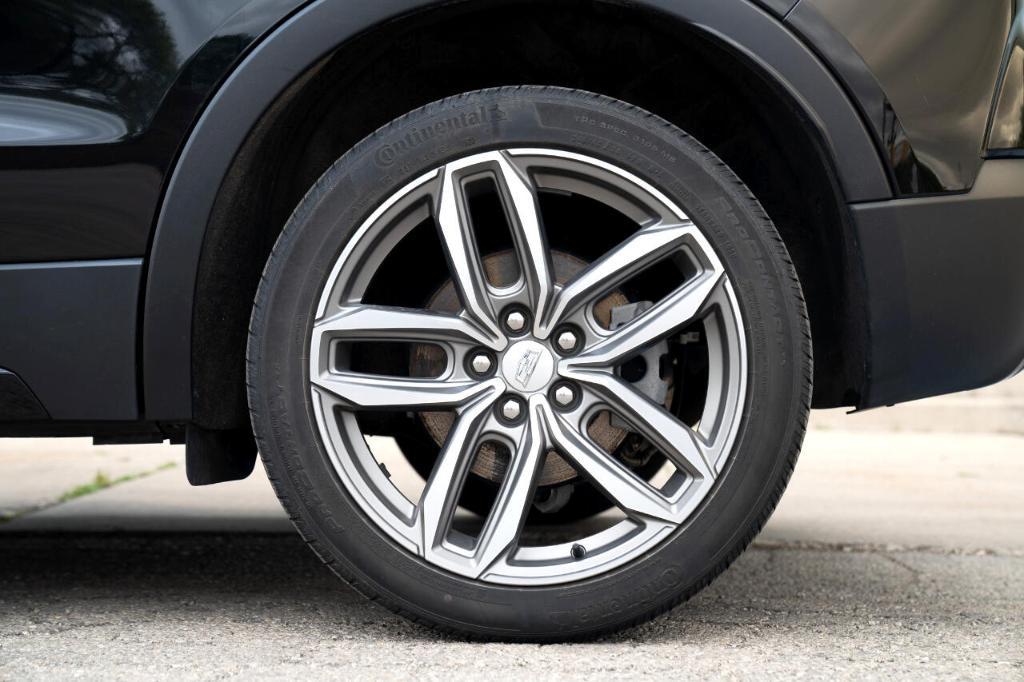 used 2023 Cadillac XT4 car, priced at $27,998