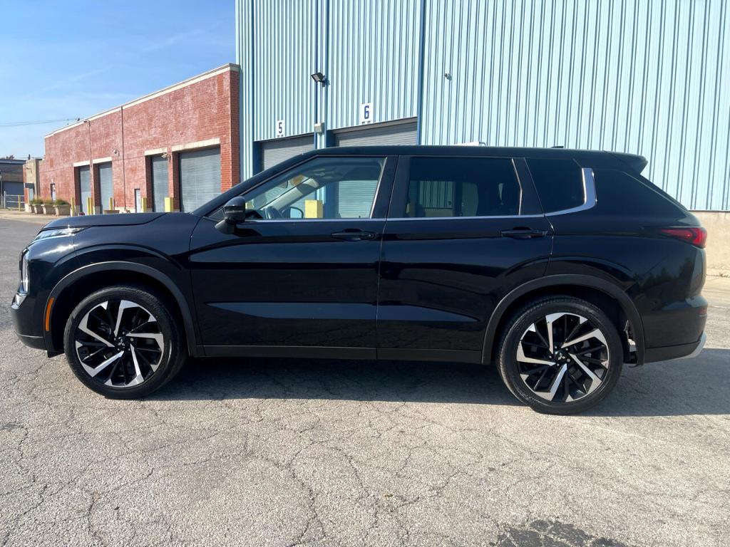 used 2022 Mitsubishi Outlander car, priced at $19,995