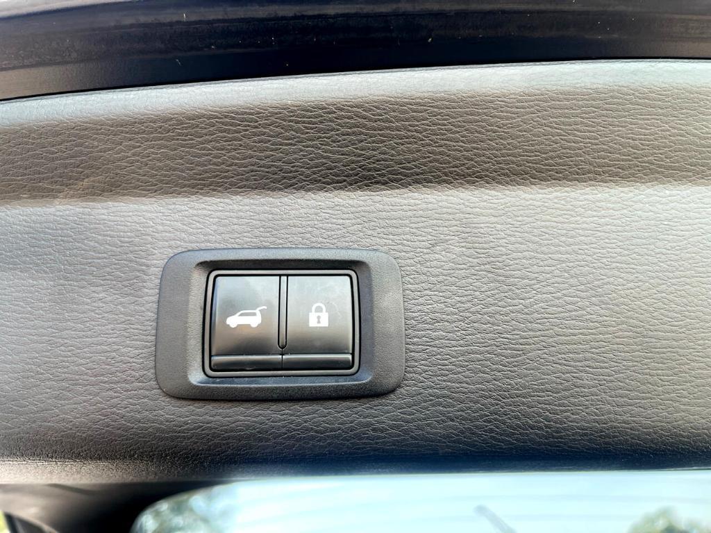 used 2022 Mitsubishi Outlander car, priced at $19,995