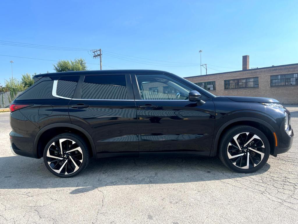 used 2022 Mitsubishi Outlander car, priced at $19,995