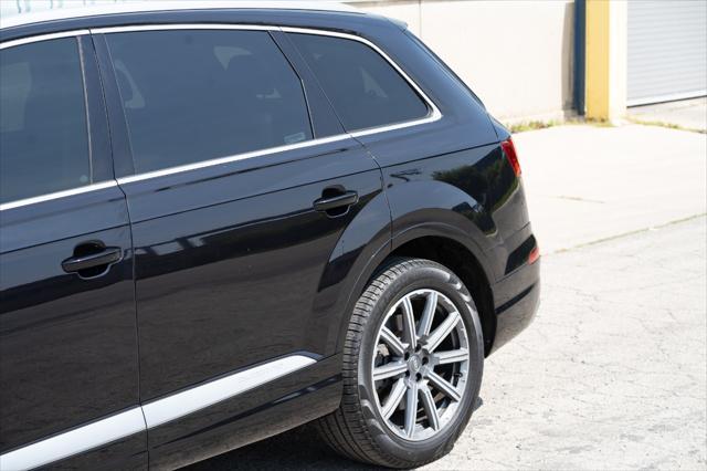 used 2019 Audi Q7 car, priced at $23,995