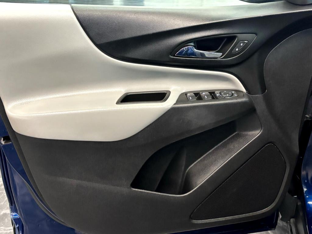 used 2022 Chevrolet Equinox car, priced at $12,988