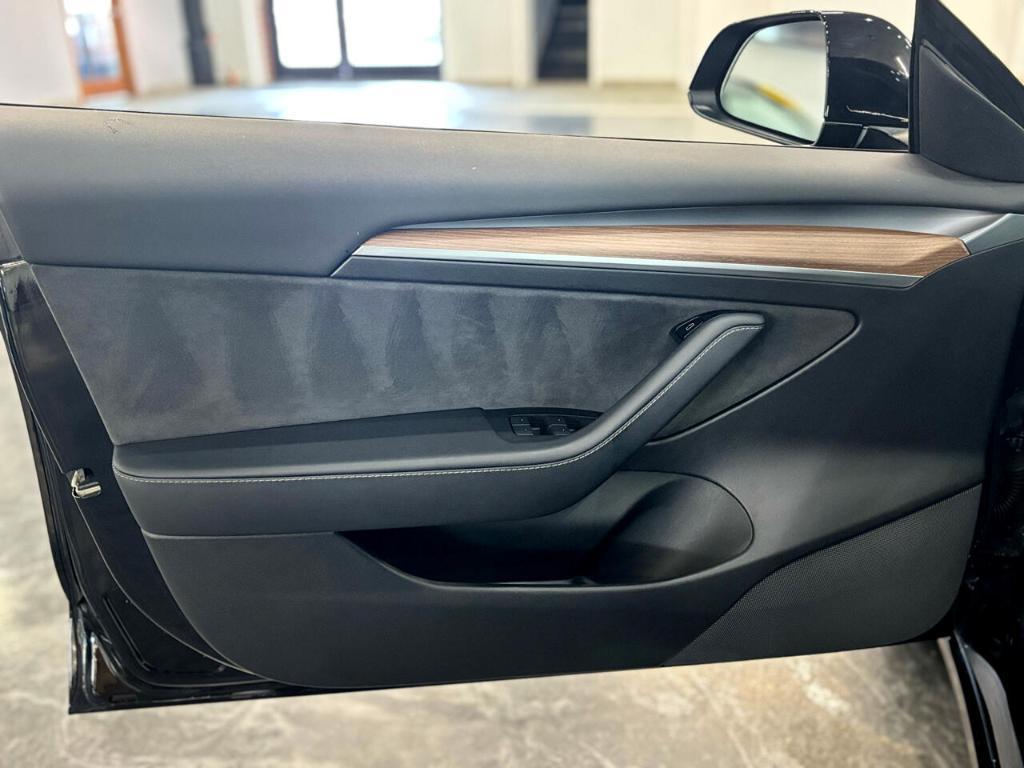 used 2022 Tesla Model 3 car, priced at $28,988