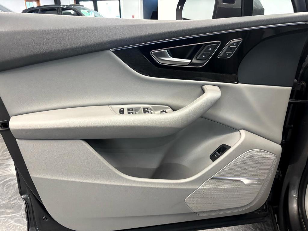 used 2018 Audi Q7 car, priced at $19,988