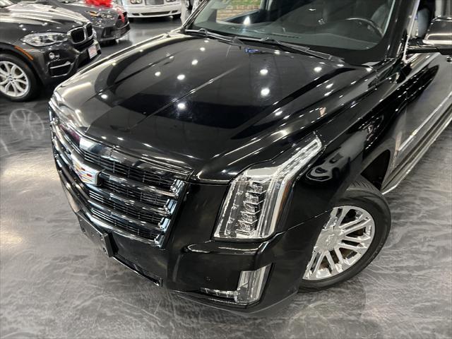 used 2016 Cadillac Escalade ESV car, priced at $22,988