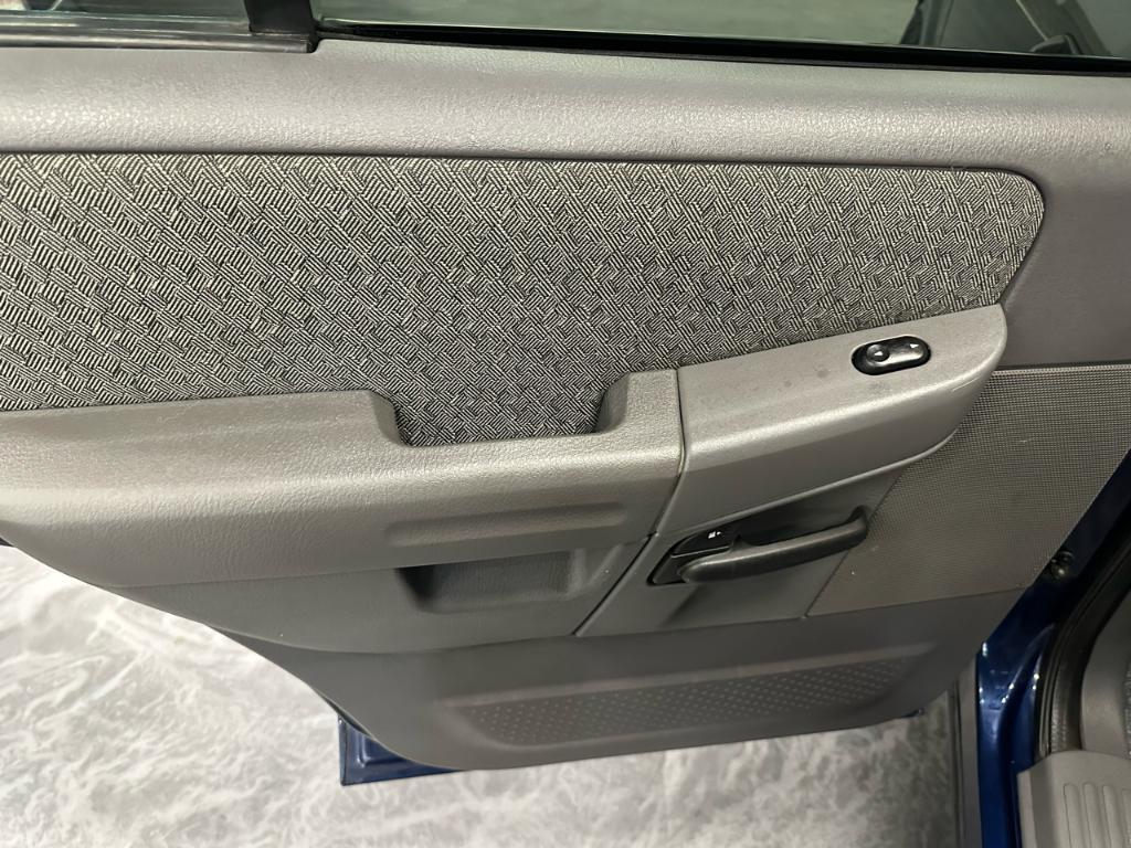 used 2005 Ford Explorer car, priced at $3,299