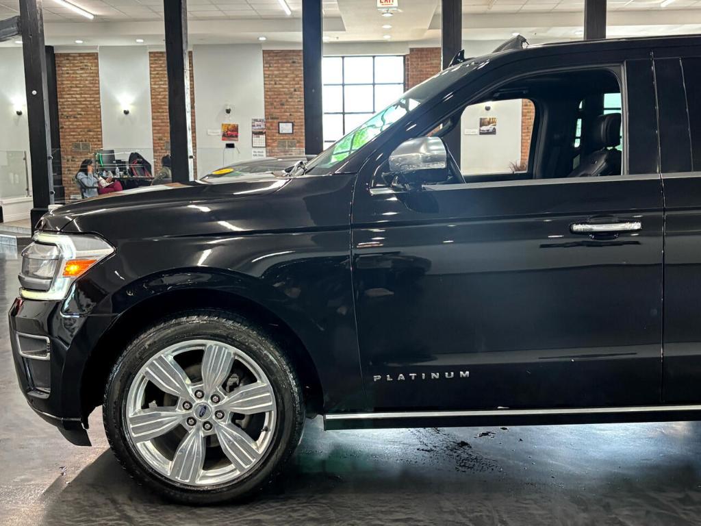 used 2023 Ford Expedition car, priced at $44,988