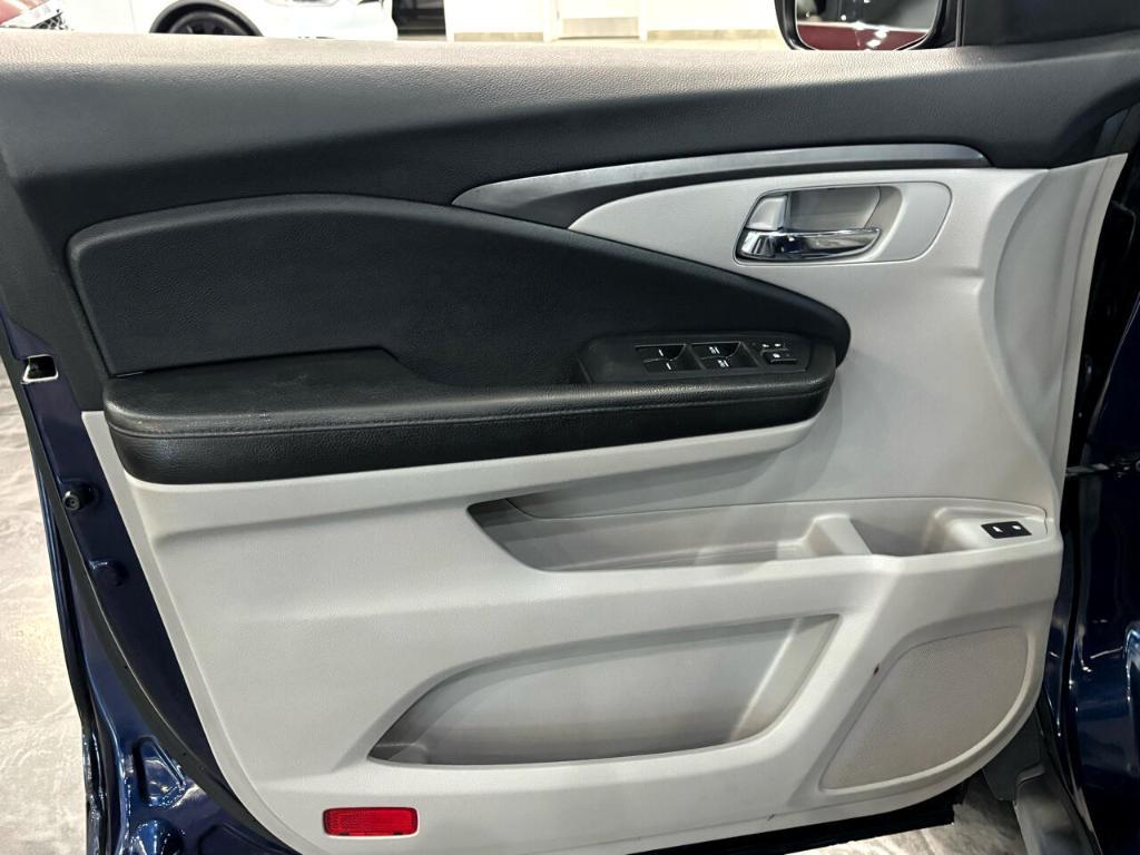 used 2017 Honda Pilot car, priced at $16,488