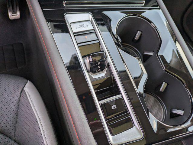 new 2025 Volkswagen Atlas car, priced at $49,114