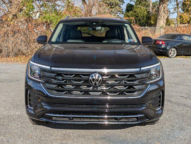 new 2025 Volkswagen Atlas car, priced at $55,648