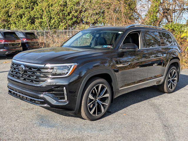 new 2025 Volkswagen Atlas car, priced at $55,648