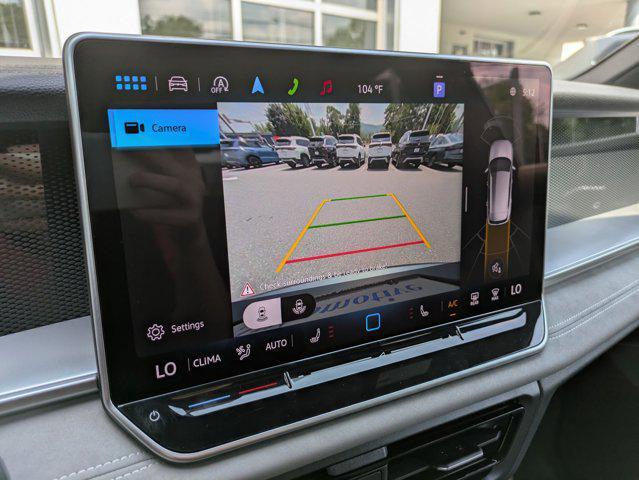 new 2025 Volkswagen Tiguan car, priced at $38,971