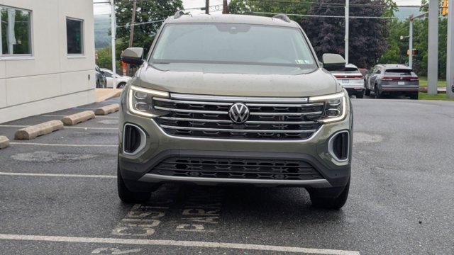 new 2025 Volkswagen Atlas car, priced at $47,040