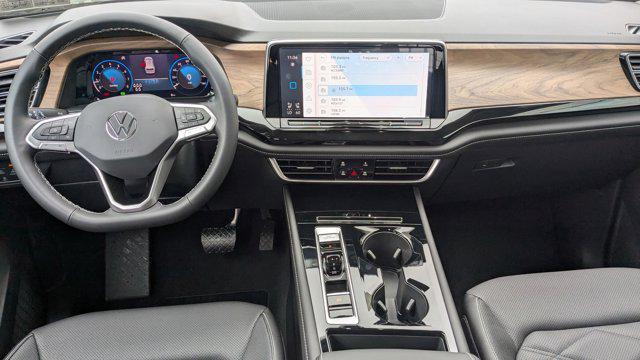new 2025 Volkswagen Atlas car, priced at $47,040
