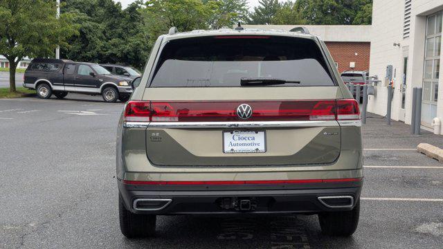new 2025 Volkswagen Atlas car, priced at $47,040