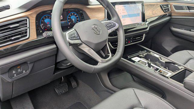 new 2025 Volkswagen Atlas car, priced at $47,040