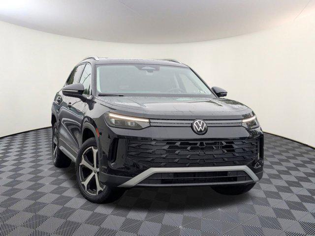 new 2025 Volkswagen Tiguan car, priced at $37,184