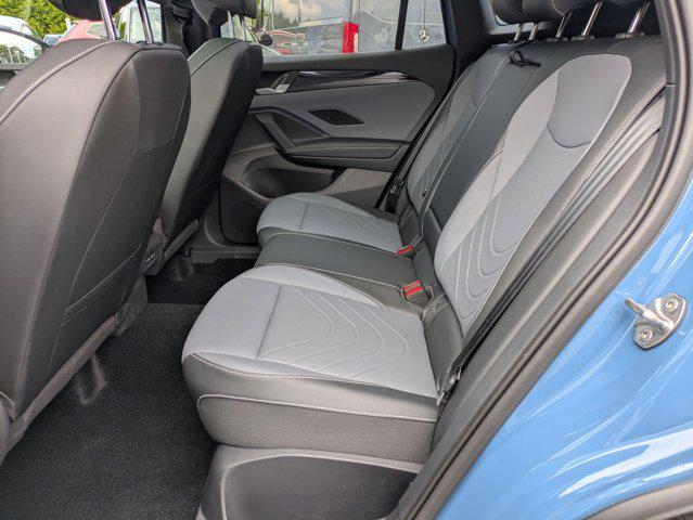 new 2025 Volkswagen Tiguan car, priced at $39,994