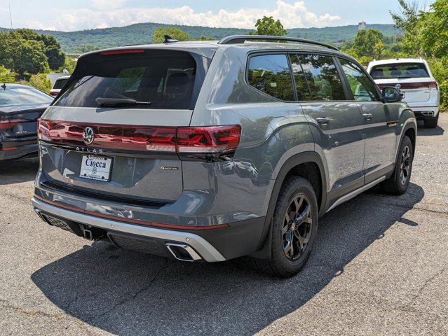 new 2024 Volkswagen Atlas car, priced at $52,735