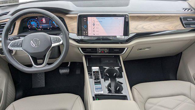 new 2025 Volkswagen Atlas car, priced at $46,985