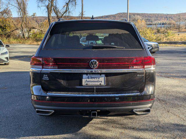 new 2024 Volkswagen Atlas car, priced at $45,717