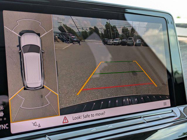 new 2025 Volkswagen Atlas car, priced at $55,468