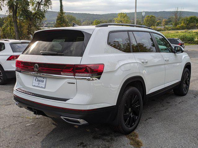 new 2024 Volkswagen Atlas car, priced at $45,135