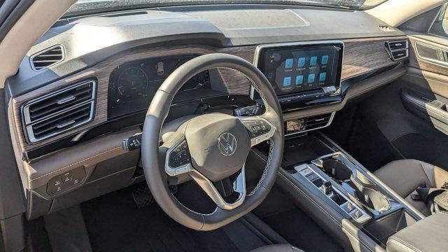 new 2025 Volkswagen Atlas car, priced at $47,925