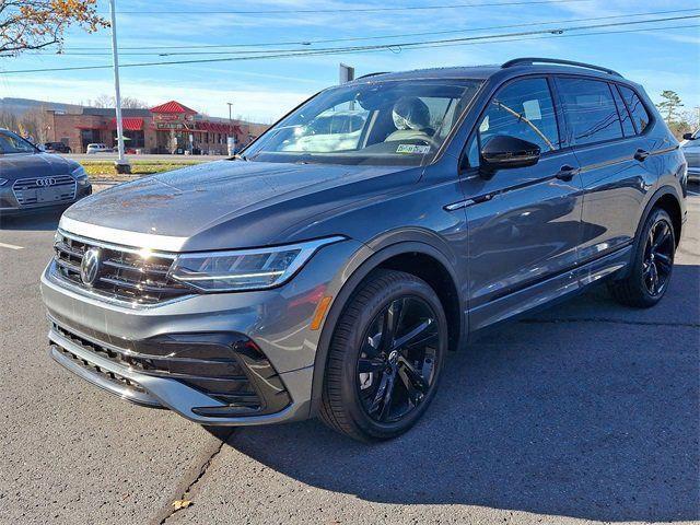 new 2024 Volkswagen Tiguan car, priced at $37,186