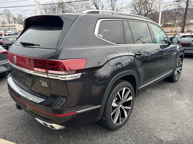 used 2024 Volkswagen Atlas car, priced at $40,999