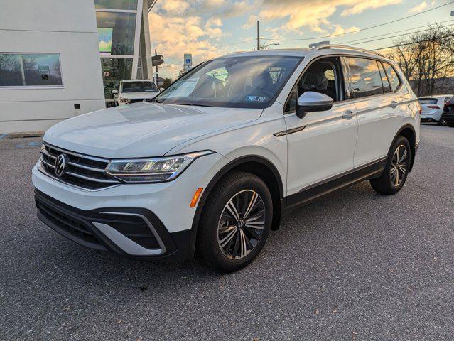 new 2024 Volkswagen Tiguan car, priced at $35,100