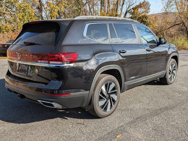 new 2025 Volkswagen Atlas car, priced at $50,413