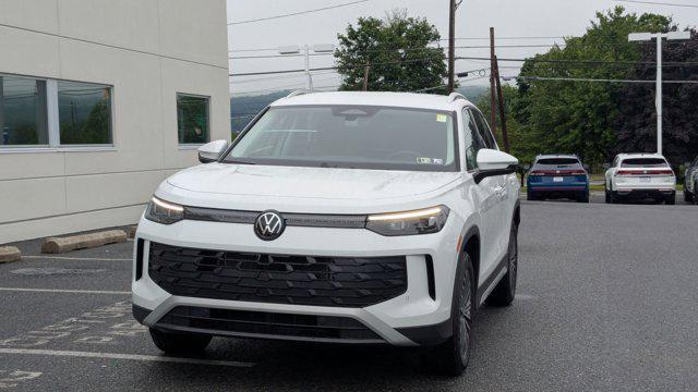 new 2025 Volkswagen Tiguan car, priced at $33,126