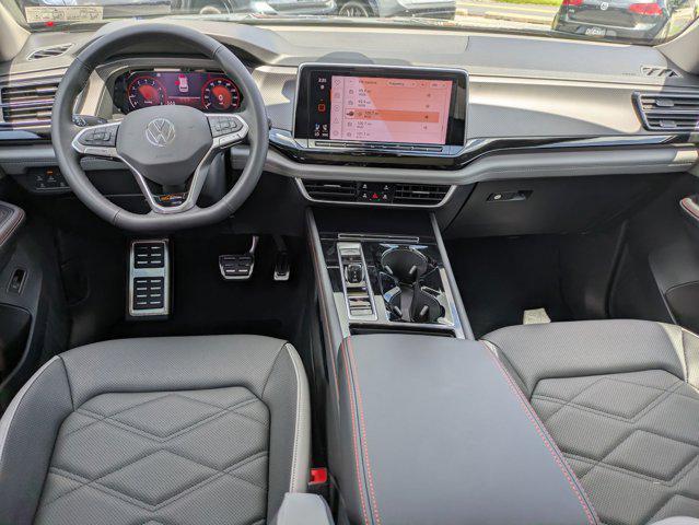 new 2025 Volkswagen Atlas car, priced at $48,419