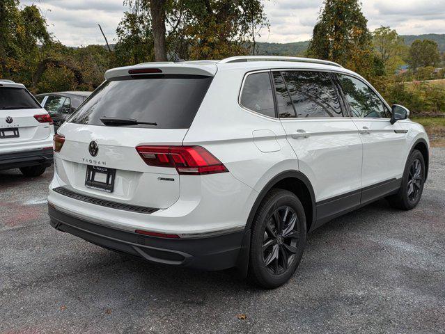 new 2024 Volkswagen Tiguan car, priced at $35,878