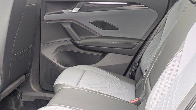 new 2025 Volkswagen Tiguan car, priced at $37,184