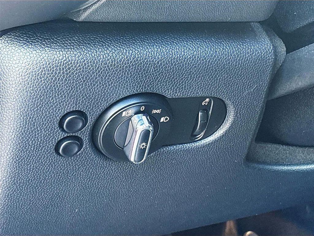 used 2019 MINI Hardtop car, priced at $11,995