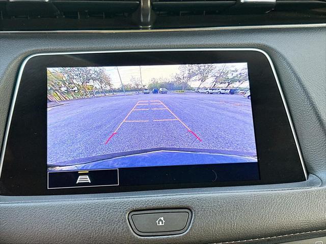 used 2023 Cadillac XT4 car, priced at $21,995
